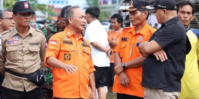 Pj Bupati Muba, Apriyadi yang selalu turun langsung ke lapangan melihat berbagai persoalan yang ada di masyarakat. Foto : Dok Dinkominfo Muba.
