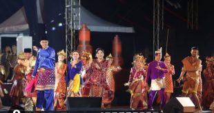 Suasana pembukaan Festival Srwijaya 2023 di pelataran BKB Palembang, Kamis (22/6/2023) malam. Foto : Humas Pemprov Sumsel.