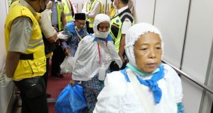 Para jemaah haji kloter 1 Embarkasi Palembang, Kamis (6/7/2023) pukul 22.21 tiba di Badara SMB II Palembang.