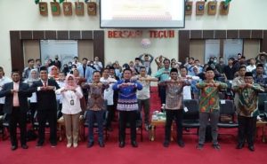 Gubernur Sumsel Herman Deru hadir di acara pengukuhan pengurus ICMI Sumsel di auditorium Pemprov Sumsel, Rabu (5/7/2023). Foto : Humas Pemprov Sumsel.