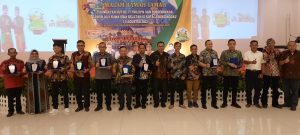 Para pengurus PWI Sumsel dan pejabat Kota Lubuklinggau saat malam rama tamah HUT PWI dan Porseniwada di Lubuklinggau, Kamis (3/8/2023) malam. Foto : Sumselheadline/Ela