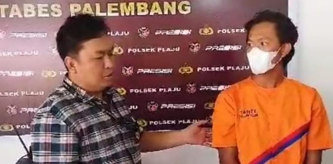 Rino, pelaku pembobolan rumah dibekuk petugas Polsek Plaju, Rabu (9/8/2023). Foto : Sumselheadline/Ela
