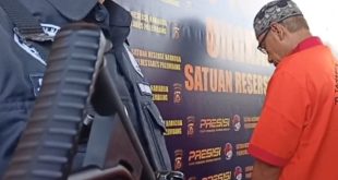 Ujang, kurir ganja asal Riau dibekuk di Palembang, Selasa (15/8/2023). Foto : Sumselheadline/Ela