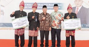 Pj Bupati Muba, Apriyadi bersama anggota Forum Ketua Adat Kabupaten Muba, Kamis (9/8/2023). Foto : Dinkominfo Muba.