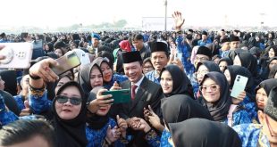 Para PPPK yang baru saja dilantik oleh Walikota Palembang, Harnojoyo, Selasa (29/8/2023). Foto : Sumselheadline/Pitria.