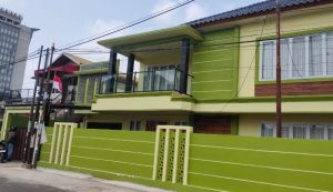 Rumah mewah milik selebgram Palembang, APS yang disita polisi terkait kasus narkoba. Foto : Dok Polisi.