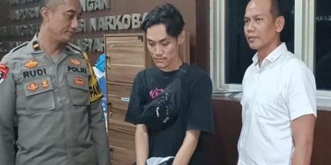 Pelaku begal payudara, S ditangkap polisi, Rabu (20/9/2023). Foto : Sumselheadline/Ela
