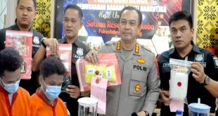 Tiga kurir narkoba, Feriansyah, Andi, Heriyanto dibekuk tim Polrestabes Palembang, Rabu (20/9/2023). Foto : Sumselheadline/Ela