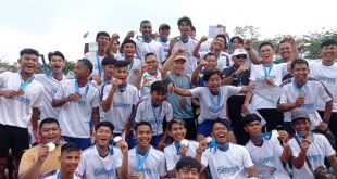 Eforia tim sepakbola Lahat usai meraih medali emas Porprov XIV Sumsel di Lahat, Kamis (21/9/2023). Foto : Dok Humas PB Porprov Lahat.
