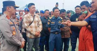 Kapolda Sumsel, Irjen Pol A Rachmad Wibowo menemui para penampung BBM ilegal, Sabtu (23/9/2023). Foto : Sumsrlheadline/Ela