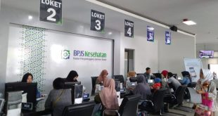 Suasana pelayanan peserta BPJS Kesehatan di kantor BPJS Kesehatan. Foto : Dok Sumselheadline.