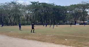 Pertandingan antara kesebelasan Lahat lawan Banyuasin, yang dimenangkan Lahat 3-2, Jumat (15/9/2023). Foto : Tim Humas Porprov XVI Lahat.