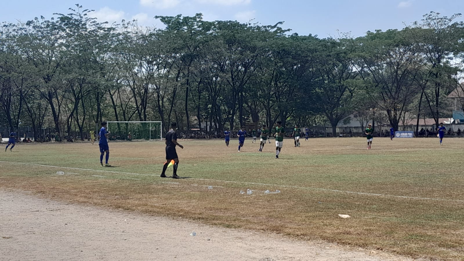 Pertandingan antara kesebelasan Lahat lawan Banyuasin, yang dimenangkan Lahat 3-2, Jumat (15/9/2023). Foto : Tim Humas Porprov XVI Lahat.