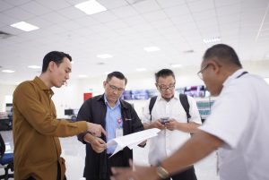 Wakil Ketua DPRD Sumsel, H Muchendi Mahzareki S.E kunjungan kerja ke PT. Oki Pulp & Paper di Air Sugihan, Sabtu (2/9/2023). Foto : Dok Tim Muchendi.
