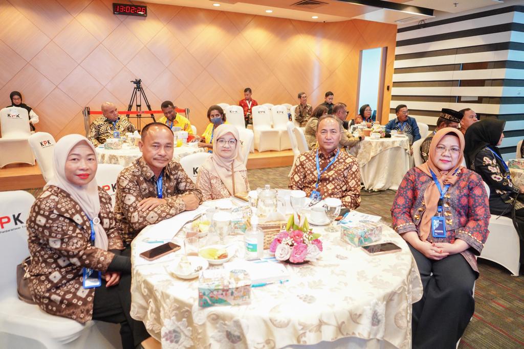 Pj Bupati Apriyadi dan Ketua DPRD Muba Sugondo mengikuti Executive Briefing Penguatan Antikorupsi yang digelar KPK di Jakarta, Rabu (13/9/2023). Foto : Dinkominfo Muba.