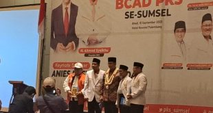 Anies Baswedan saat menghadiri undangan bakal calon anggota DPR (BCAD) PKS RI, provinsi dan kabupaten/kota se- Sumsel, di Ballroom Hotel Novotel Palembang, Minggu (10/9/2023). Foto : Sumselheadline/Ela.