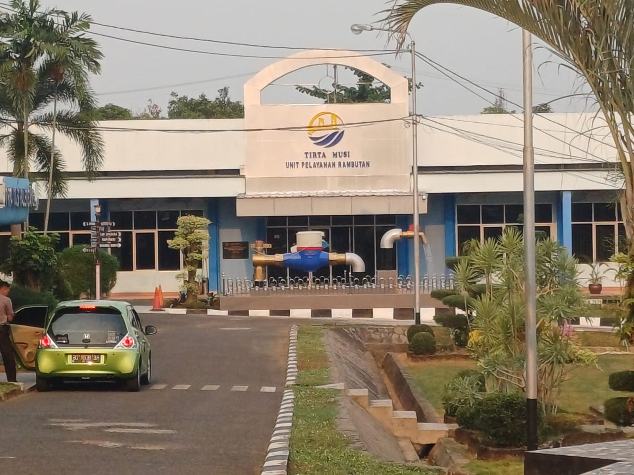 Kantor Perumda Tirta Musi unit pelayanan Rambutan. Foto : Sumselheadline/Pitria.