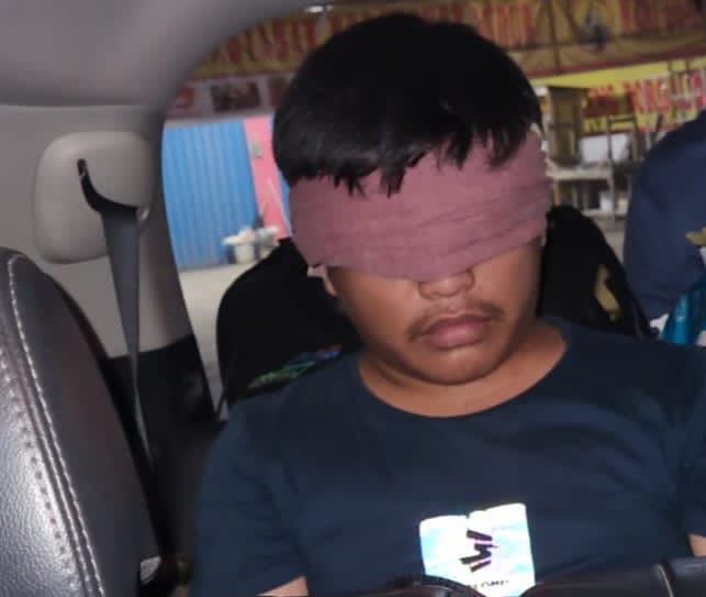 Belly Saputra, tersangka jaringan narkoba internasional ditangkap, Senin (2/10/2023). Foto : Sumselheadline/Ela