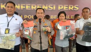 Kapolrestabes Palembang, Kombes Pol Harryo Sugihartono saat pers rilis penangkapan lima pelaku pembobol ATM, Rabu (5/10/2023). Foto : Sumselheadline/Ela