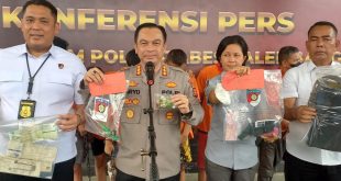 Kapolrestabes Palembang, Kombes Pol Harryo Sugihartono saat pers rilis penangkapan lima pelaku pembobol ATM, Rabu (5/10/2023). Foto : Sumselheadline/Ela