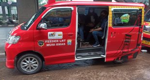 Mobil feederer LRT Palembang, Rabu (6/10/2023). Foto : Sumselheadline/Ela