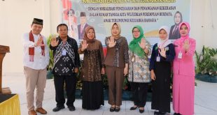Pj Bupati Muba diwakili Kepala DPPPA Muba, Endang Dwi Astuti hadiri sosialisasi anti KDRT, Jumat (6/1/2023). Foto : Dinkominfo Muba.