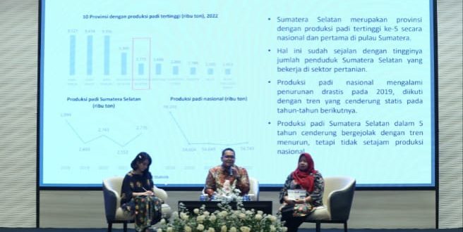 Para pembicara pada acara desiminasi LPP Sumsel di The Exelton Hotel Palembang, Rabu (18/10/2023). Foto : Sumselheadline/Pitria