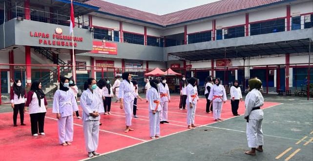 Para petugas lapas perempuan dibekali bela diri kempo, Sabtu (21/10/2023). Foto : Sumselheadline/Ela.