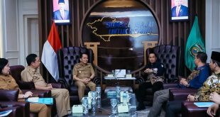 Pj Gubernur Sumsel, Agus Fatoni menerima kunjungan komisioner KPUD Sumsel, Rabu (22/11/2023). Foto : Humas Pemprov Sumsel.