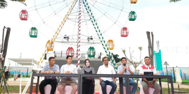 Managemen G-Walk press confrence tentang dibukanya Kincir Ria yang dibuka di G-Walk Citraland Palembang, Sabtu (9/12/2023). Foto: Sumselheadline/Pitria.