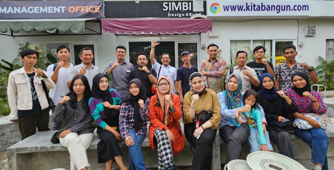 Para pengurus AJI Palembang yang akan menggelar festival media. Foto: Dok AJI Palembang.