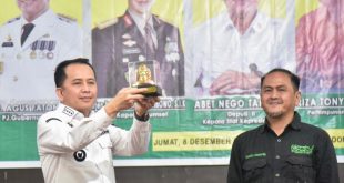 Pj Gubernur Sumsel, Agus Fatoni saat hadir di Forum Group Discussion (FGD) Roundtable Discussion Lingkungan Hidup Kawali Sumsel. Foto: Humas Pemprov Sumsel.