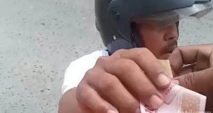 Video pemalakan terhadap sopir truk yang diduga di Timbangan Sukarame, Palembang. Foto: screenshot medsos.