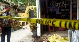Penyidik melakukan olah TKP pembunuhan calon pengantin di Palembang, Jumat (15/12/2023). Foto: Sumselheadline/Ela.