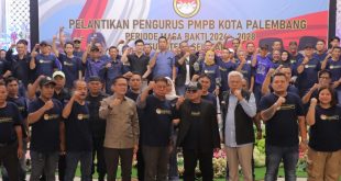 Pj Walikota Palembang, Ratu Dewa bersama para pengurus PMPB Palembang, Kamis (24/1/2024). Foto: Sumselheadline/Pitria.