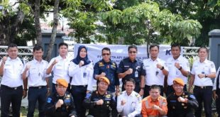 Jajaran managemen PT KAI usai menanam pohon di sekitar stasiun Kertapati, Palembang, Rabu (10/1/2024). Foto: Dok PT KAI
