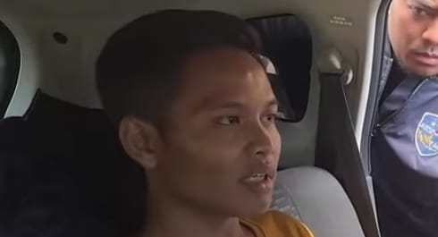 Arjun, pelaku pengancaman penembakan Capres Anies Baswedan, saat ditangkap polisi. Foto: screnshoot medsos.