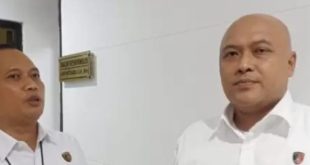 Wakil Direktur Ditreskrimsus Polda Sumsel AKBP Witdiardi SIK MH saat diwawancarai, Senin (8/1/2024). Foto: Sumselheadline/Ela