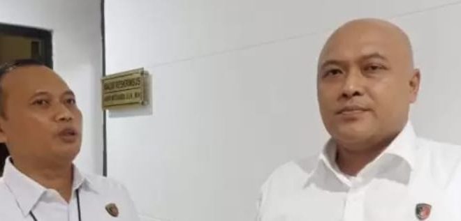 Wakil Direktur Ditreskrimsus Polda Sumsel AKBP Witdiardi SIK MH saat diwawancarai, Senin (8/1/2024). Foto: Sumselheadline/Ela
