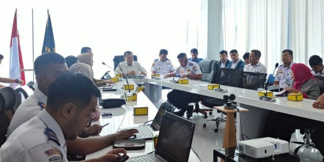 Suasana rapat antara pihak Kemenhub RI dan Pemkot Palembang, Senin (8/1/2024). Foto; Sumselheadline/Pitria.