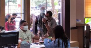 Perekaman e-KTP di Disdukcapil Palembang, Selasa (23/1/2024). Foto: Sumselheadline/Pitria.