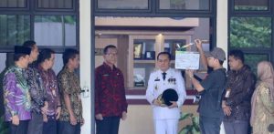 Pj Gubernur Sumsel, Agus Fatoni saat syuting film Dul Muluk dan Dul Malik, Minggu (14/1/2024). Foto: Humas Pemprov Sumsel.