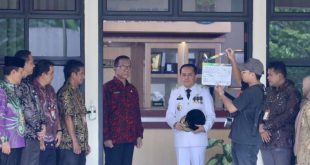 Pj Gubernur Sumsel, Agus Fatoni saat syuting film Dul Muluk dan Dul Malik, Minggu (14/1/2024). Foto: Humas Pemprov Sumsel.