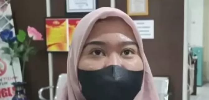 Reni, korban penganiayaan. Foto: Sumselheadline/Ela.