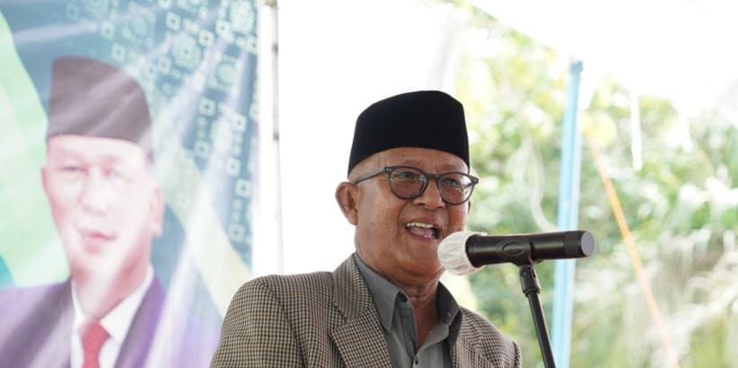 Syamsul Sehat, tokoh masyarakat Lais, mengajak warga untuk mendukung Apriyadi jadi Bupati Muba defenitif. Foto: Sumselheadline/Rya.