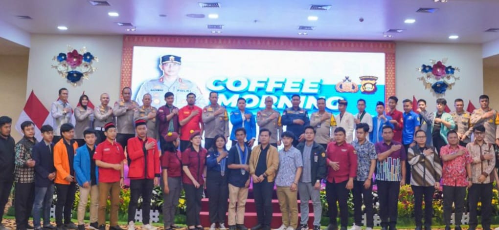 Kapolda Sumatera Selatan Irjen A Rachmad Wibowo mengundang OKP (Organisasi Kemasyarakatan Pemuda) dan BEM (Badan Eksekutif Mahasiswa) dari perguruan tinggi se Sumatera Selatan, dilantai 7 Mapolda, Jumat, (2/2/2024). Foto: Sumselheadline/Ela.
