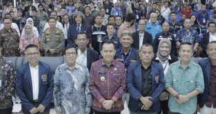 Pj Gubernur Sumsel Agus Fatoni dan Pj Walikota Palembang Ratu Dewa hadir pada pembukaan Musda PWI Sumsel, Kamis (1/2/2023). Foto: Sumselheadline/Pitria
