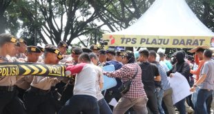Jajaran Polda Sumsel melakukan Apel Personel ujicoba pengamanan pemilu di lapangan Shooting Range JSC Jakabaring Sport City Palembang, Selasa (6/2/2024). Foto: Sumselheadline/Ferly