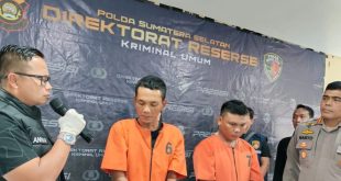 Nopriandi dan Herli Diansyah,, pelaku begal mahasiswi Unnsri, Kamis (8/2/2024). Foto: Sumselheadline/Ela.
