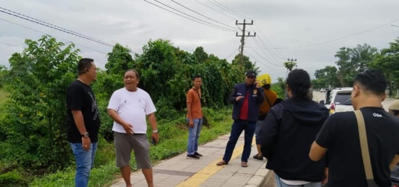Polisi melakukan olah TKP tawuran yang menewaskan seorang pelajar, Sabtu (10/2/2024).Foto: Sumselheadline/Ela.